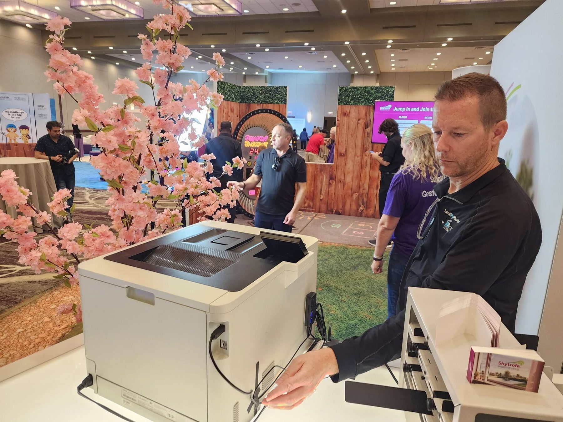 Flipbook print station in a Chicago trade show booth